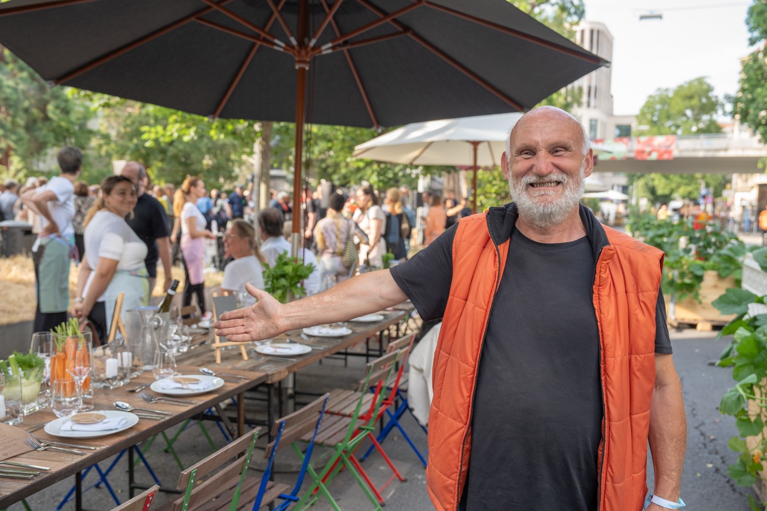  1ST PRICE EX AEQUO – HARRY’S BUDE AS CUISINE COMMUNE, CUISINE COMMUNE AS ARCHITECTURE  Perspektive